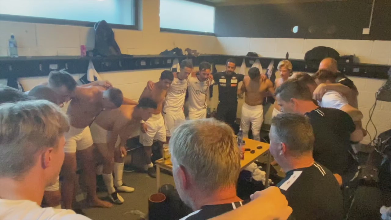 Jubel i bortegarderoben